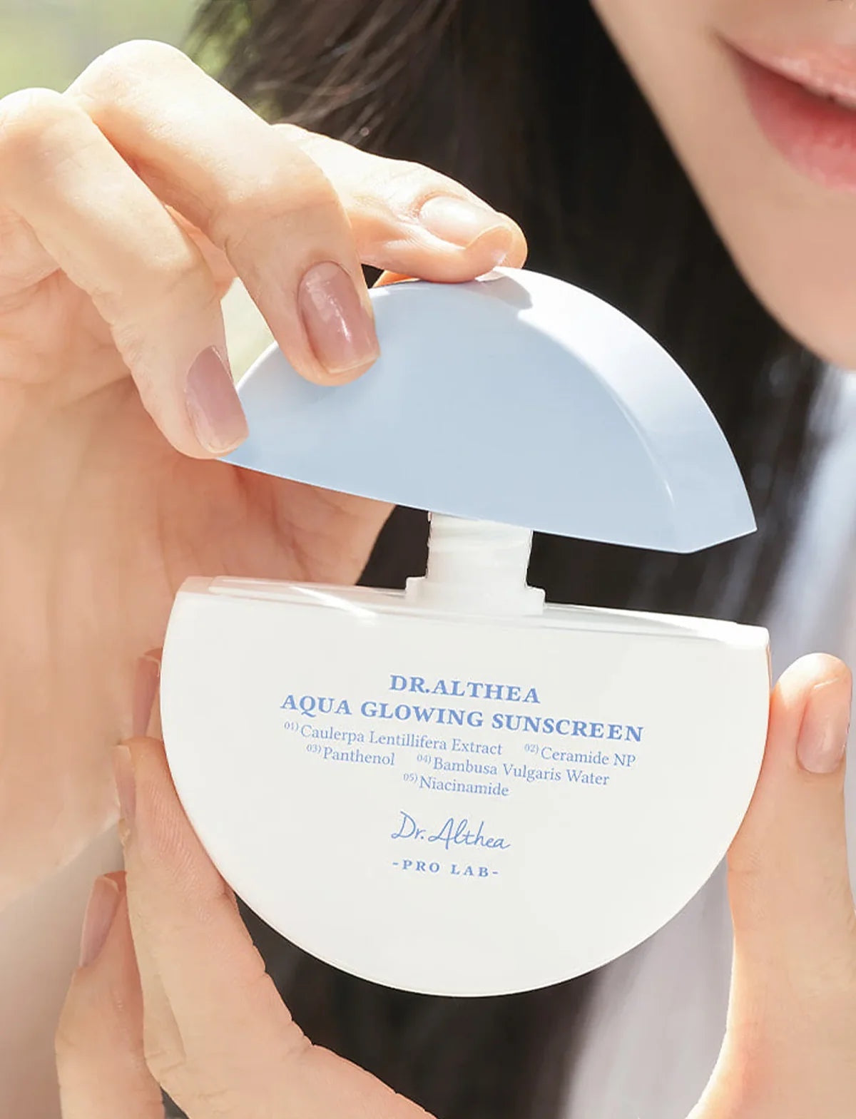 Aqua Glanzende Zonnebrandcrème SPF50+ PA++++